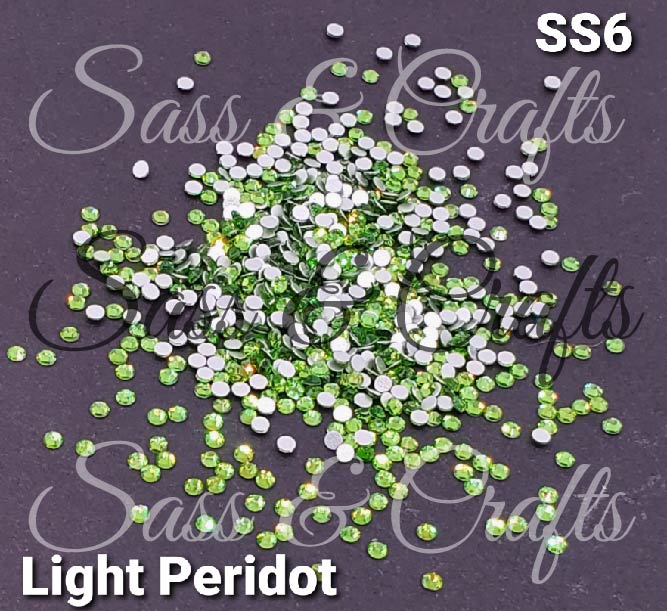 Light Peridot Glass Rhinestones